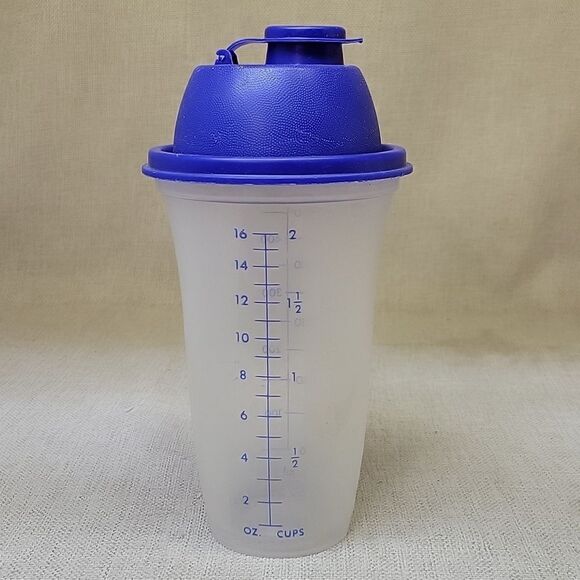 Variety Of 5 Tupperware Items (Set 1) - Picture 2 of 11